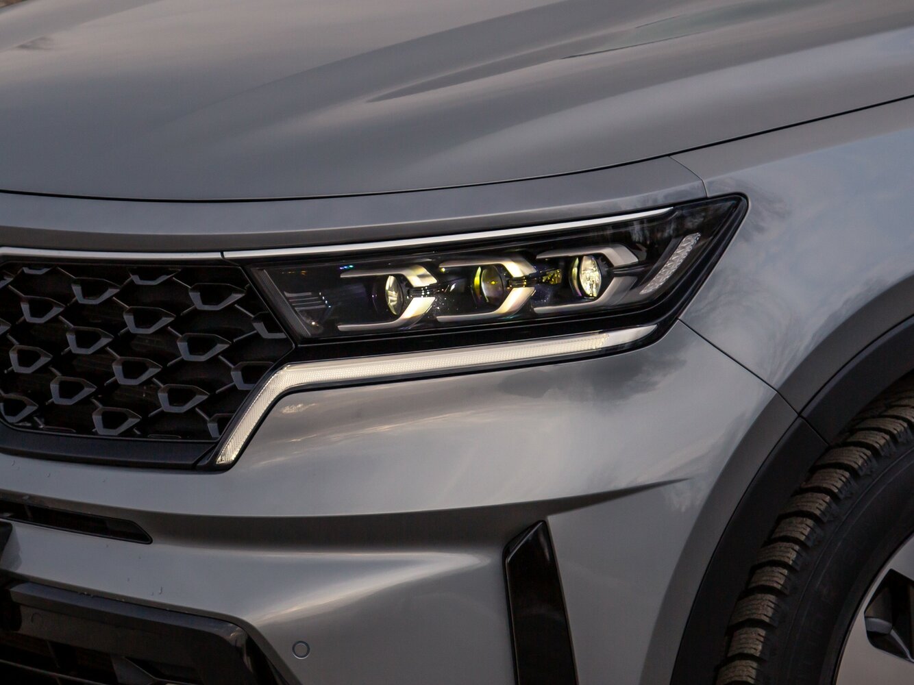 light-front_1