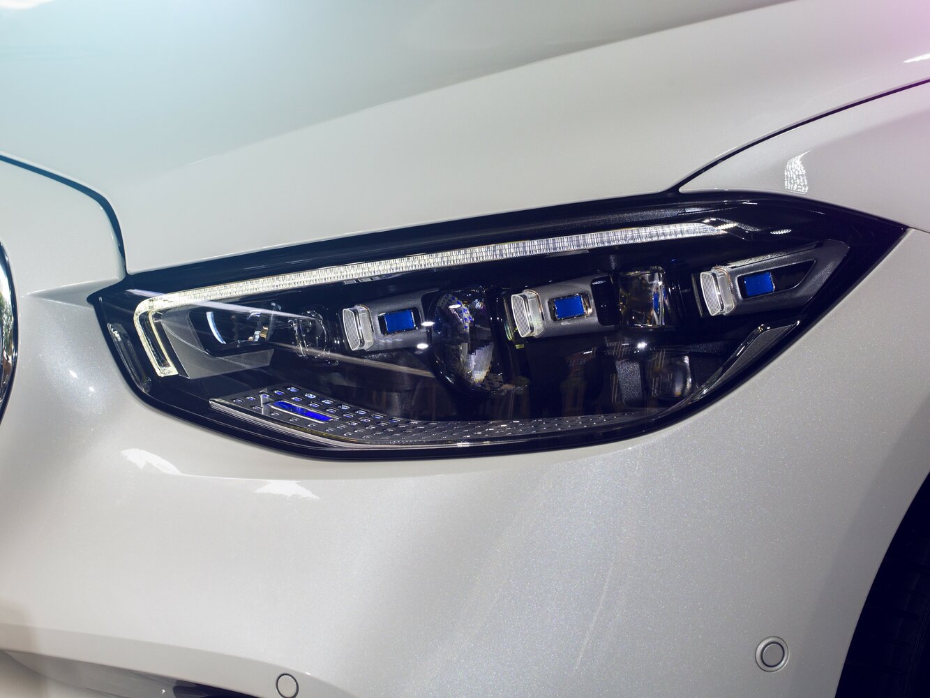 light-front_1