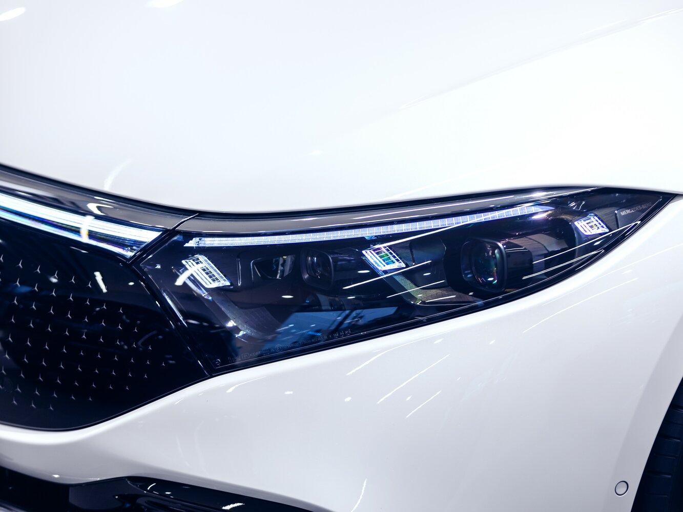 light-front_1