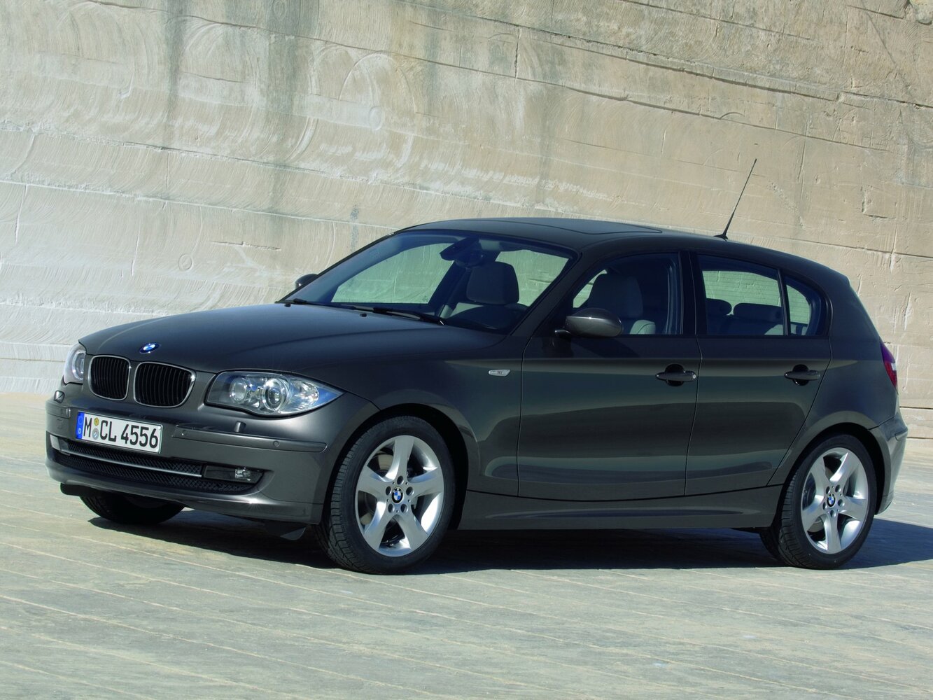 116i 1.6 AT (115 л.с.)