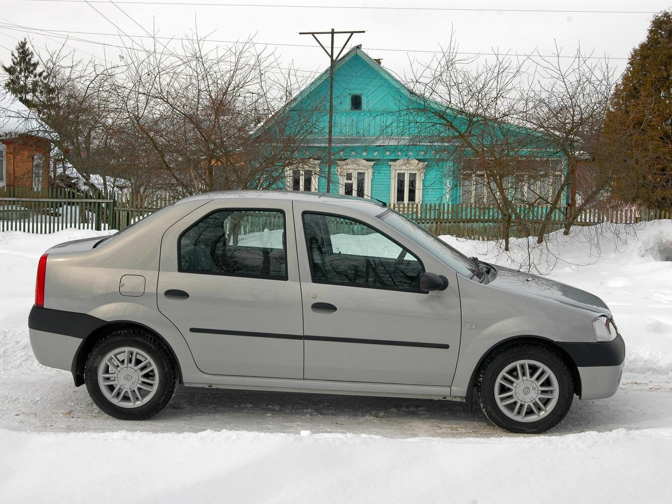Сбоку