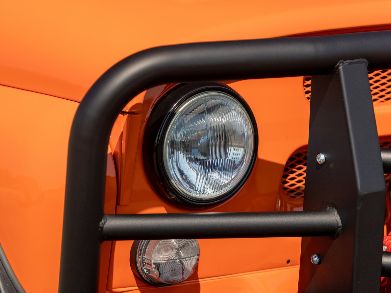 light-front_1
