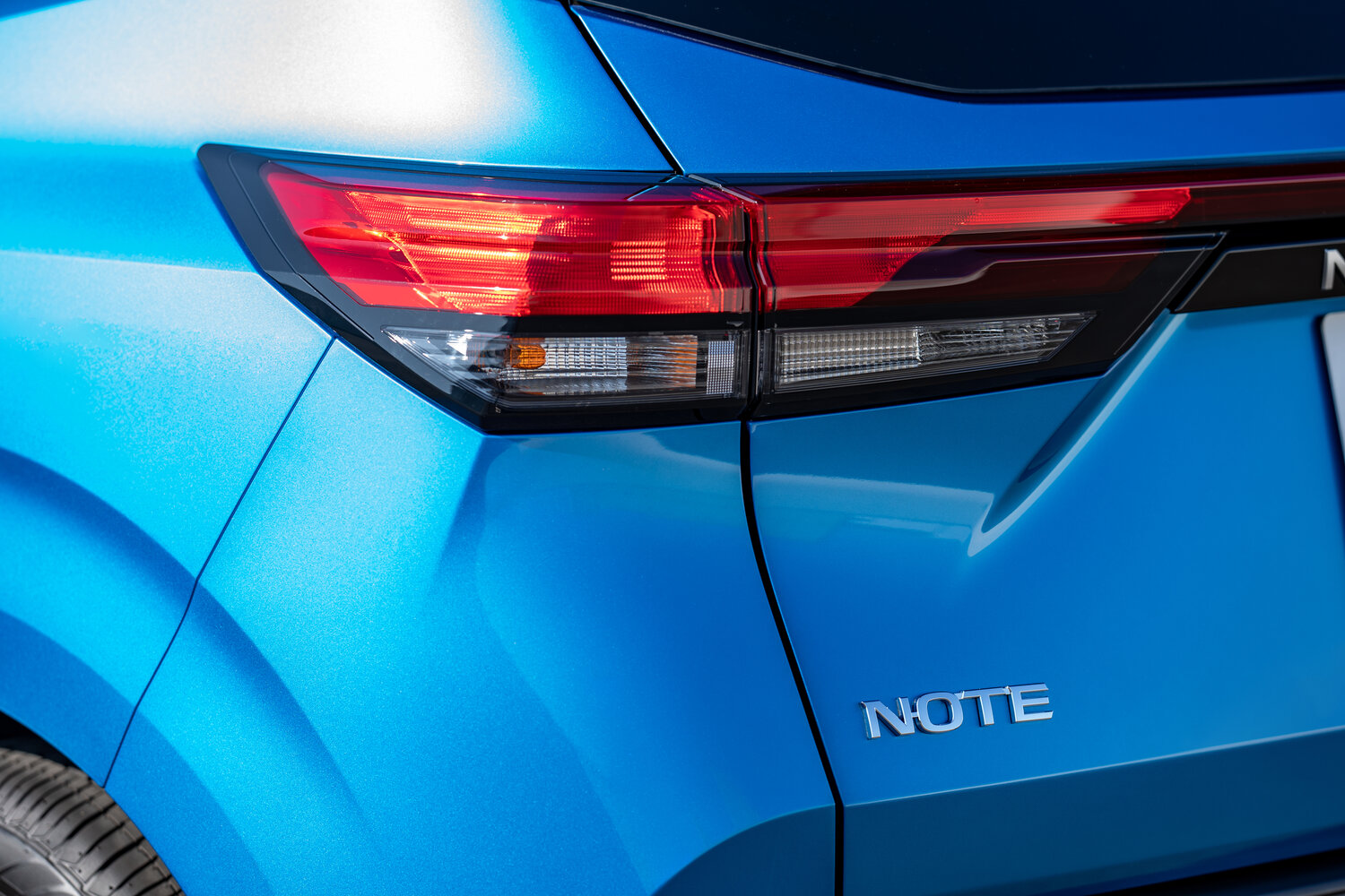 Фара задняя
