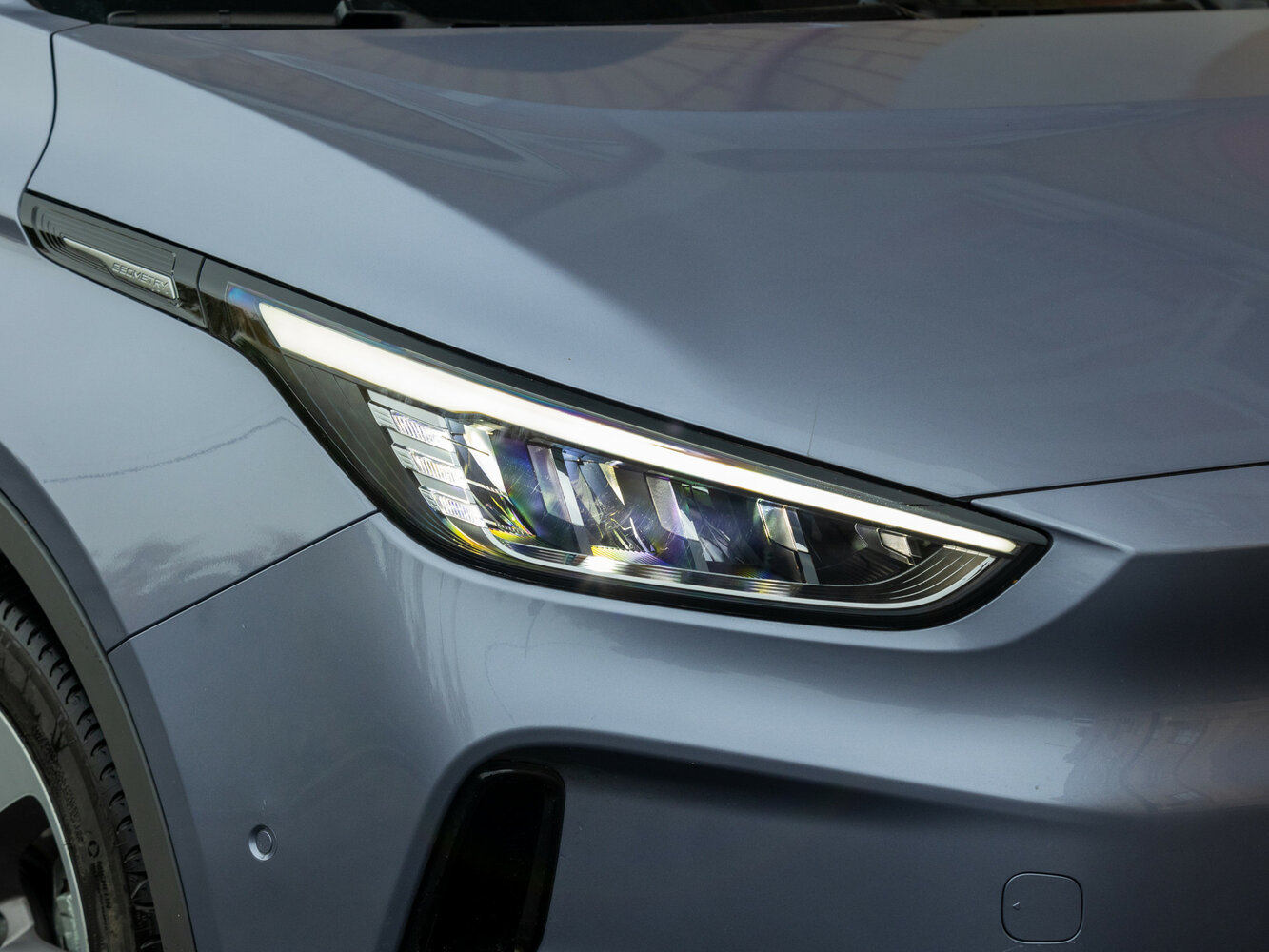 light-front_1