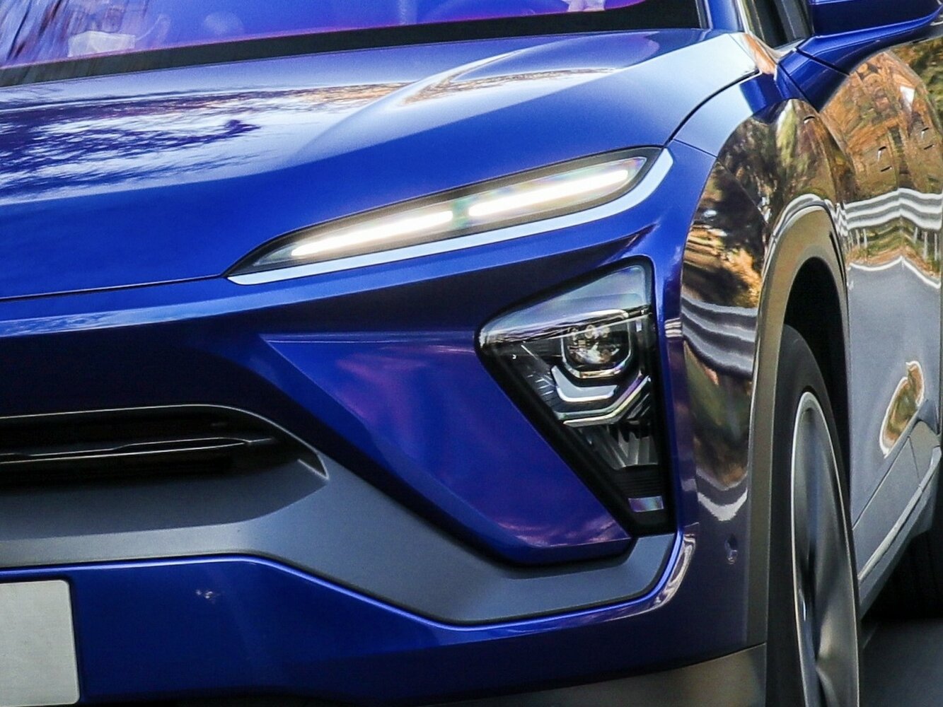 Фара передняя