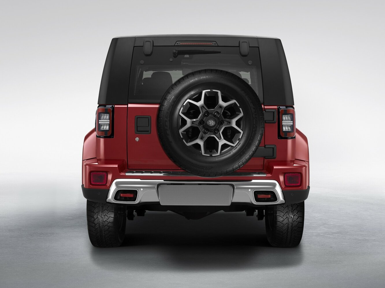 Сзади