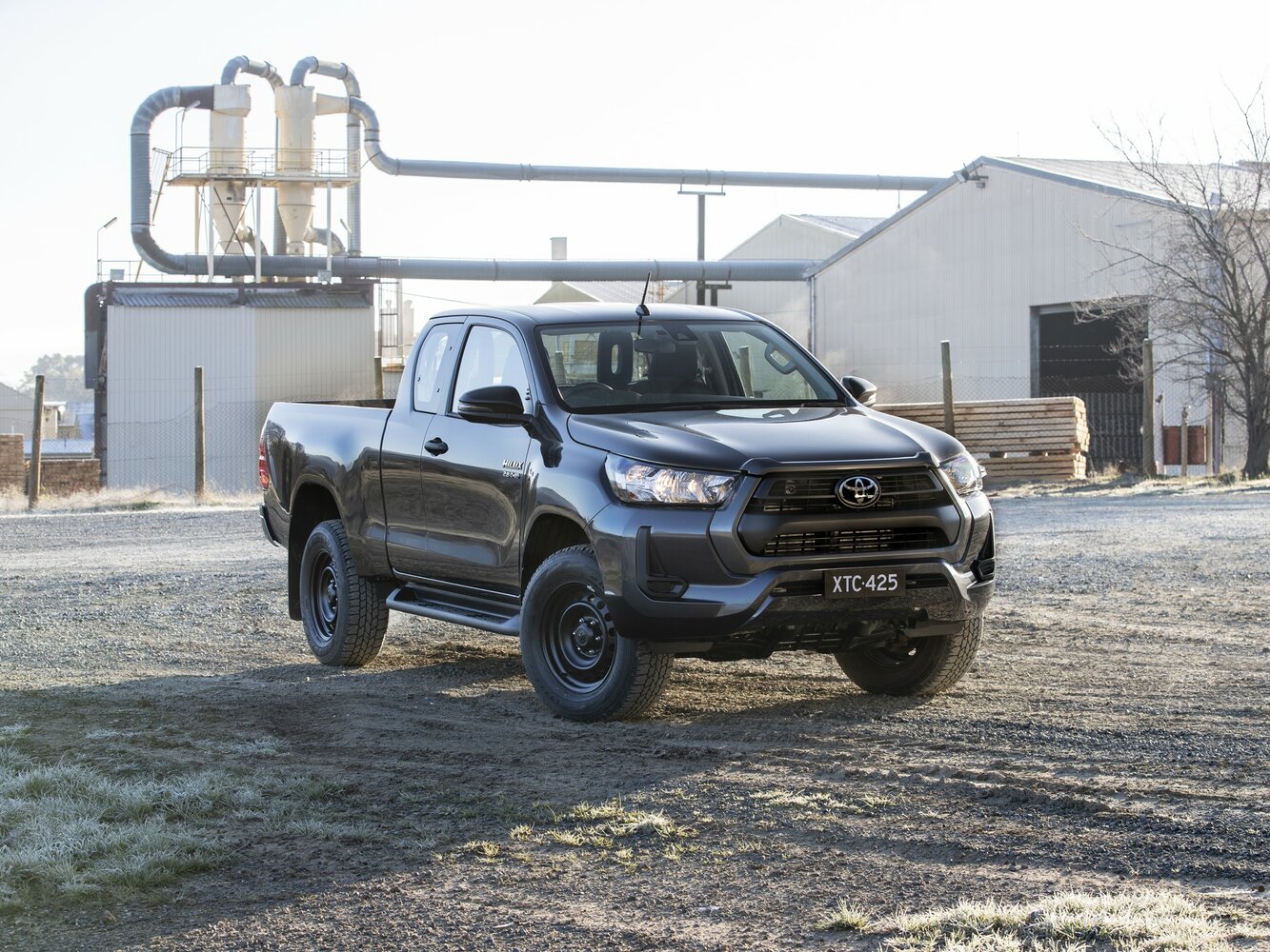 Extra Cab 2.4d MT (150 л.с.) 4WD