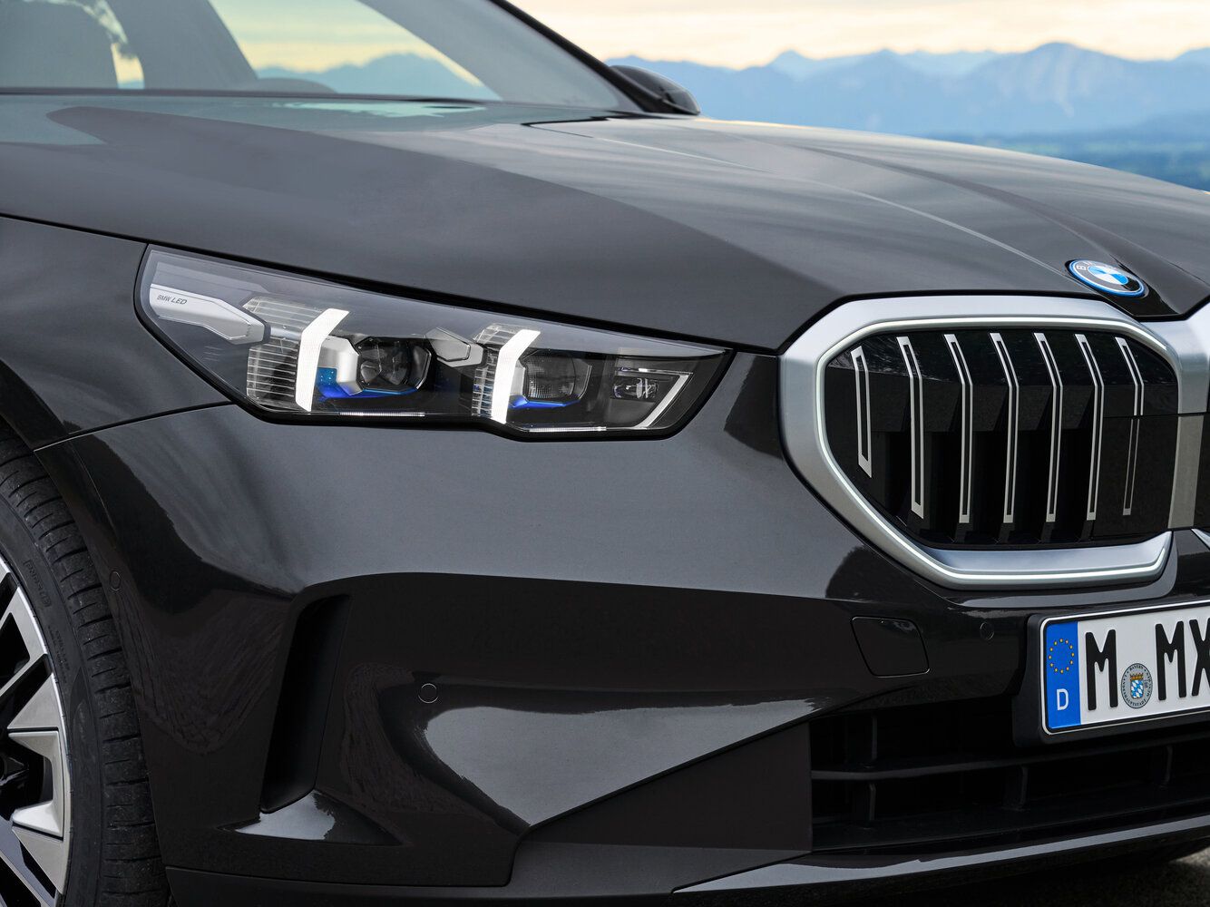 Фара передняя