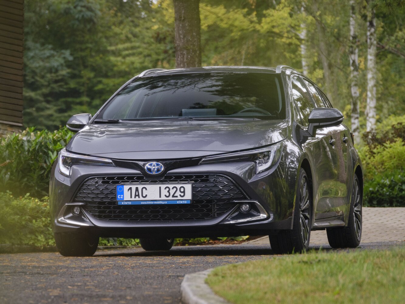 1.8hyb CVT (98 л.с.) 4WD
