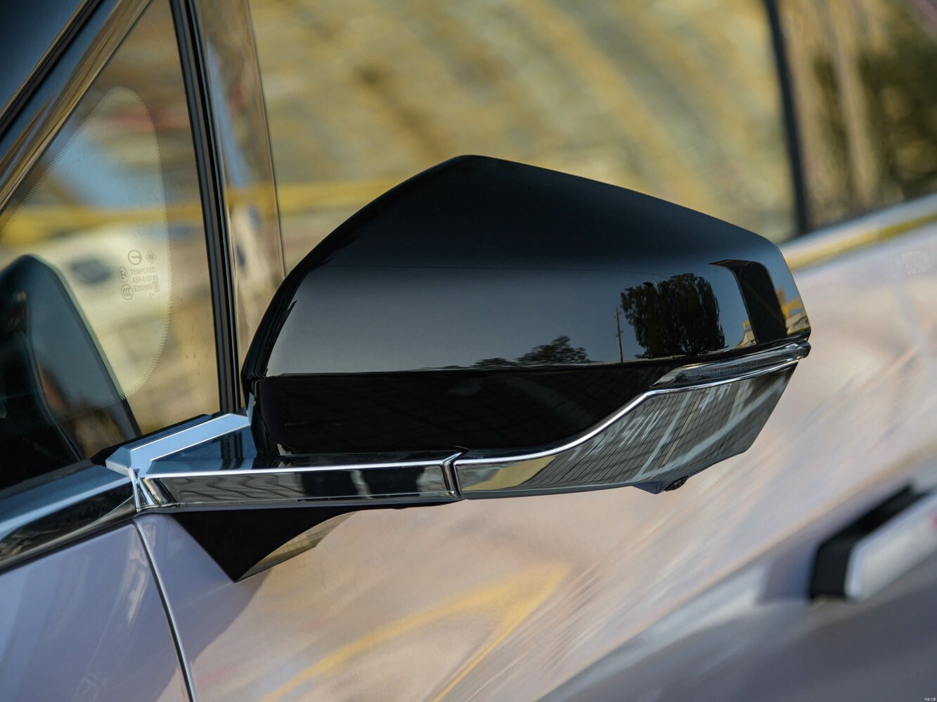 mirror