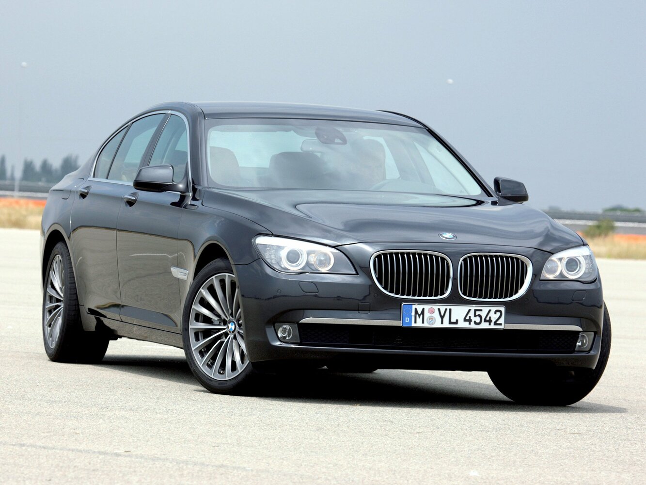 730d 3.0d AT (245 л.с.)