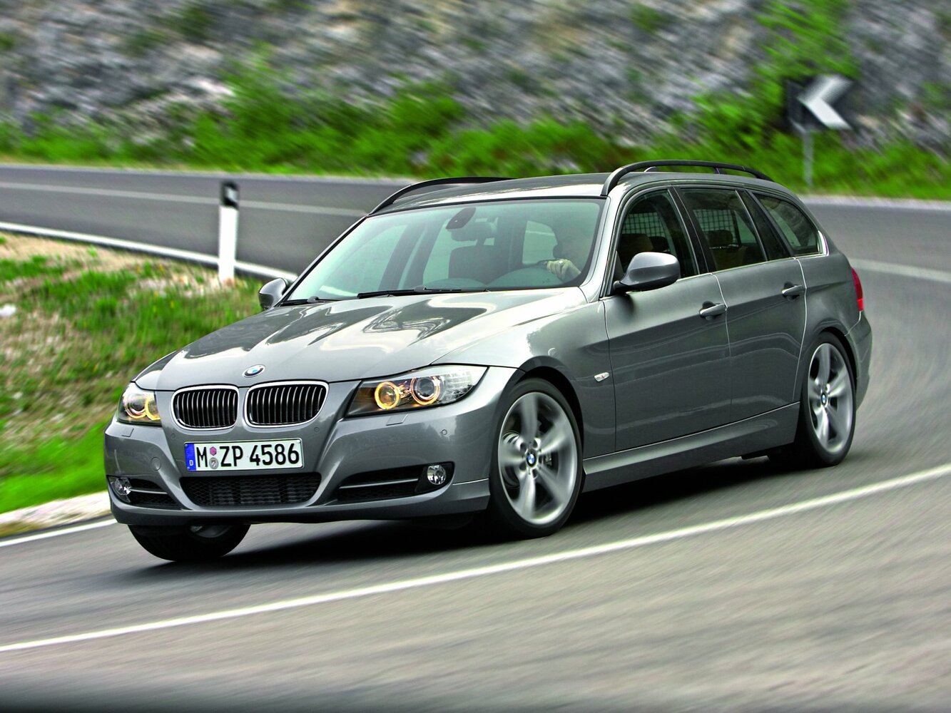 316d 2.0d MT (115 л.с.)