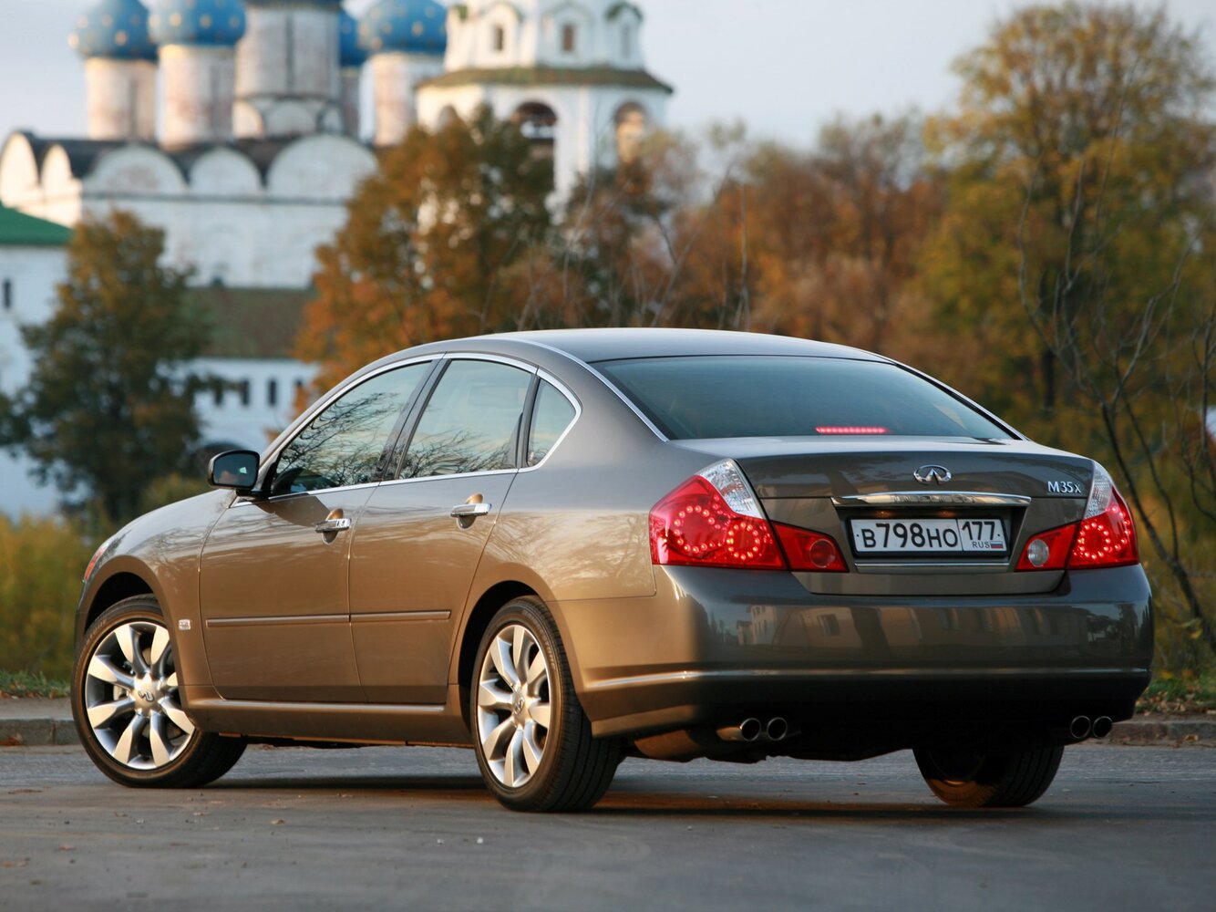 3/4 сзади