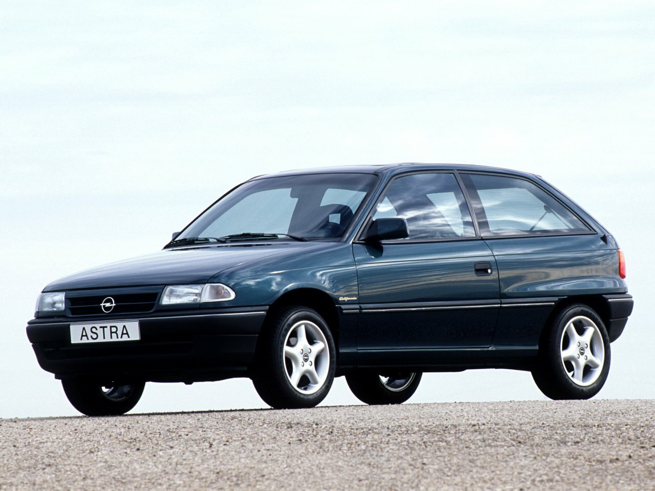 1.7d MT (57 л.с.)
