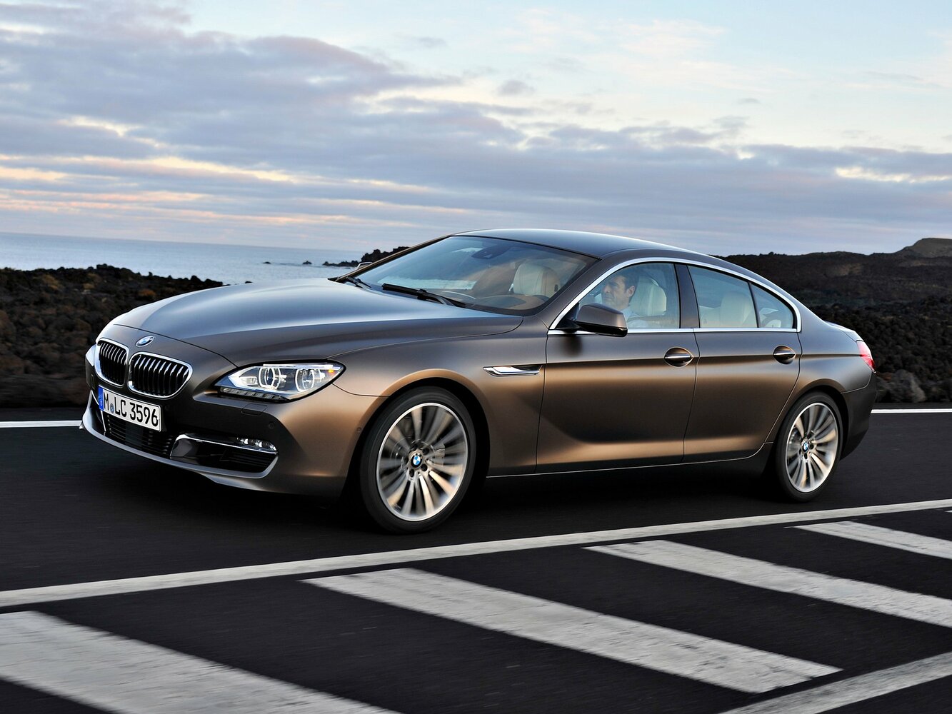 640d 3.0d AT (313 л.с.)