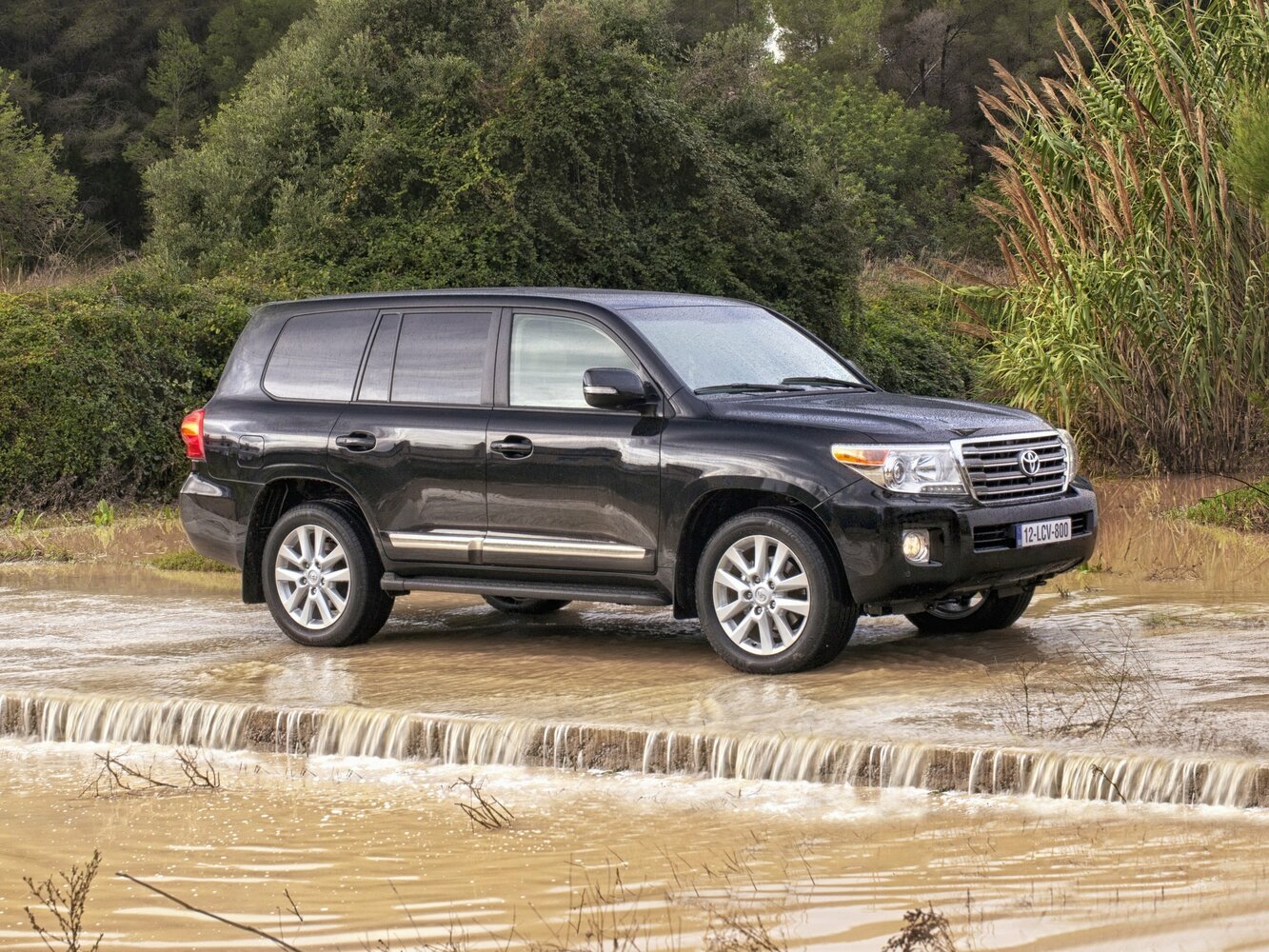 4.5d AT (235 л.с.) 4WD