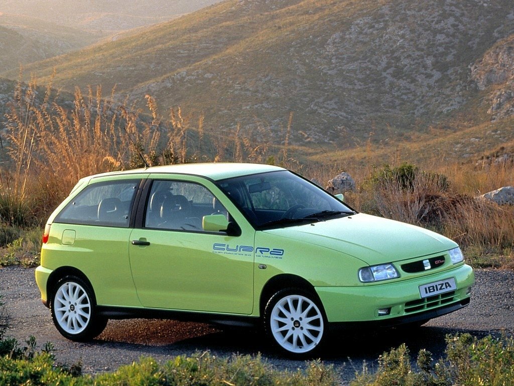 Сбоку