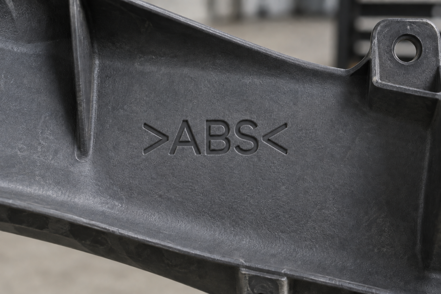 Жесткий ABS-пластик