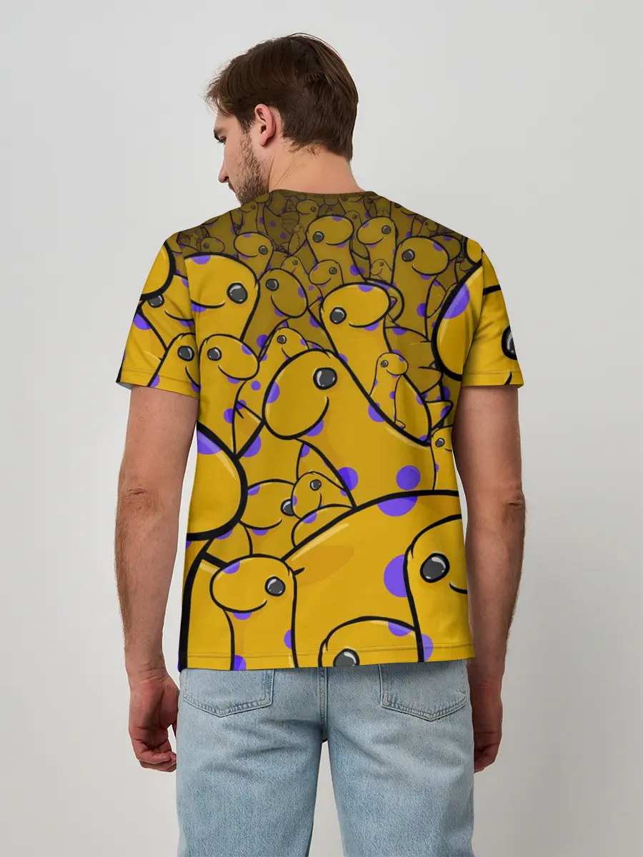 Мужская базовая футболка / Несси