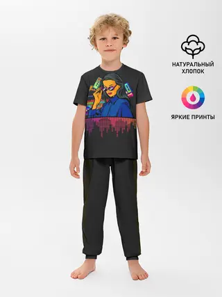 Детская пижама с брюками / Ретро стиль. Девушка.