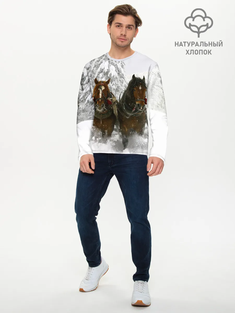 Мужской лонгслив базовый / Лошади и снег