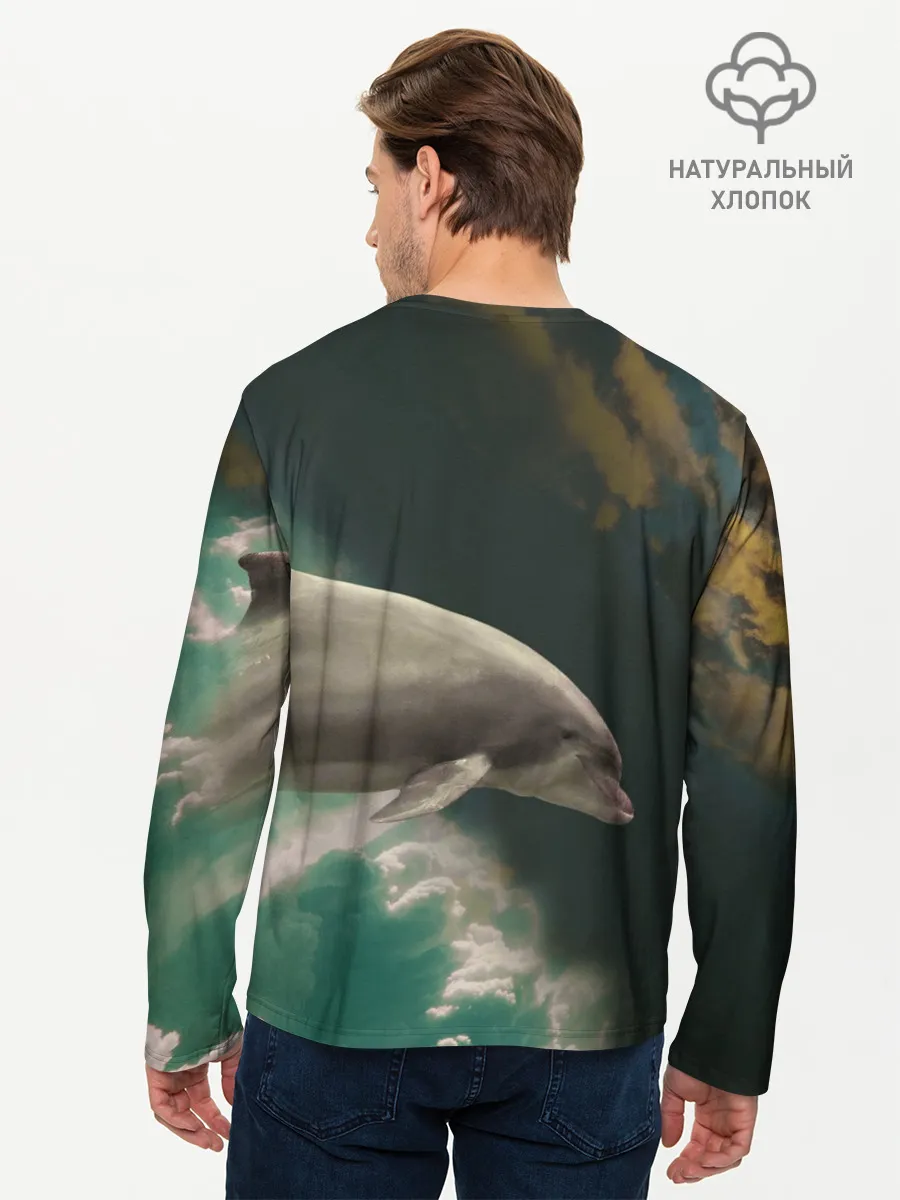 Мужской лонгслив базовый / Дельфин в облаках