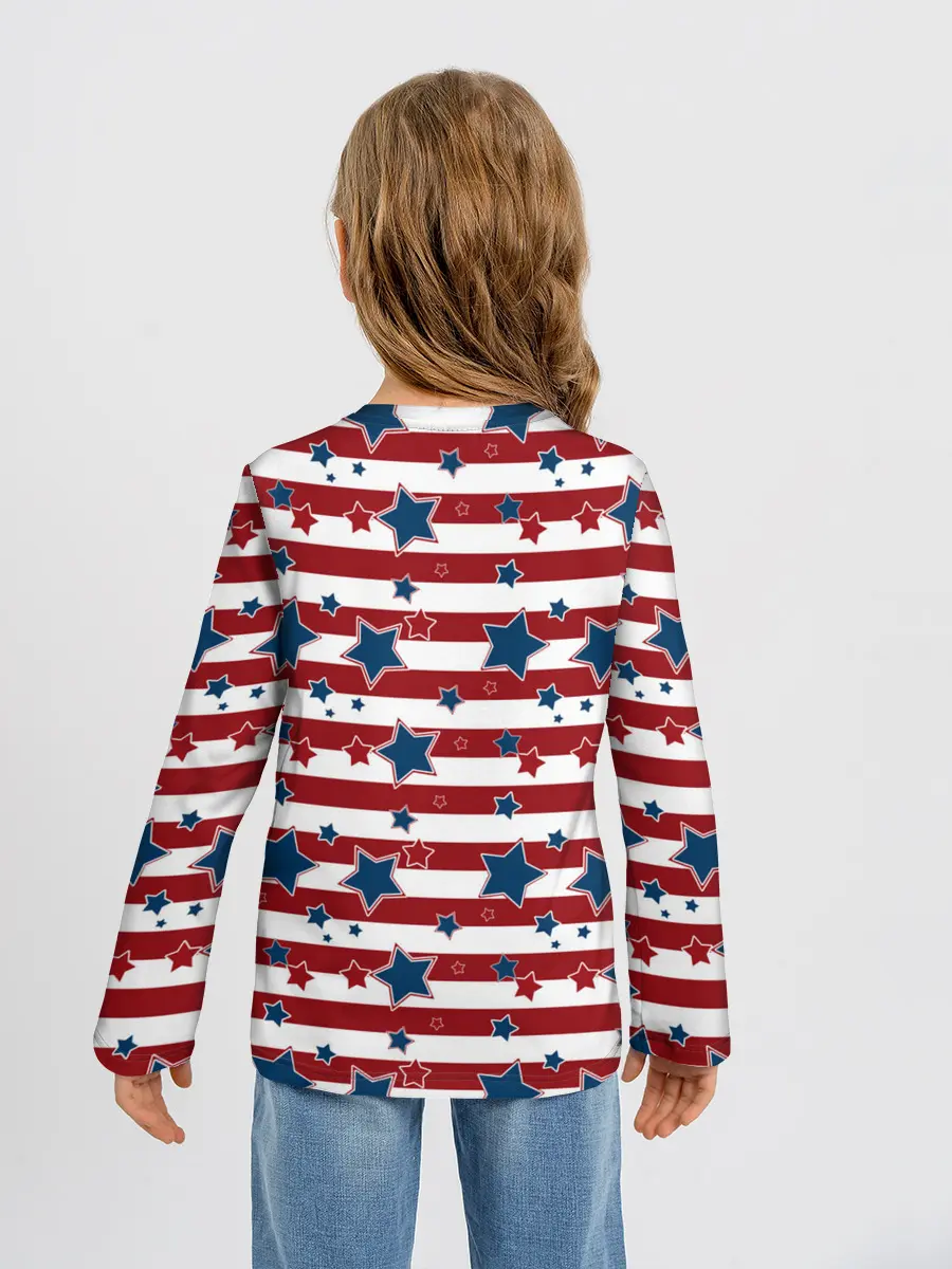 Детский лонгслив / Синие звезды на полосатом фоне