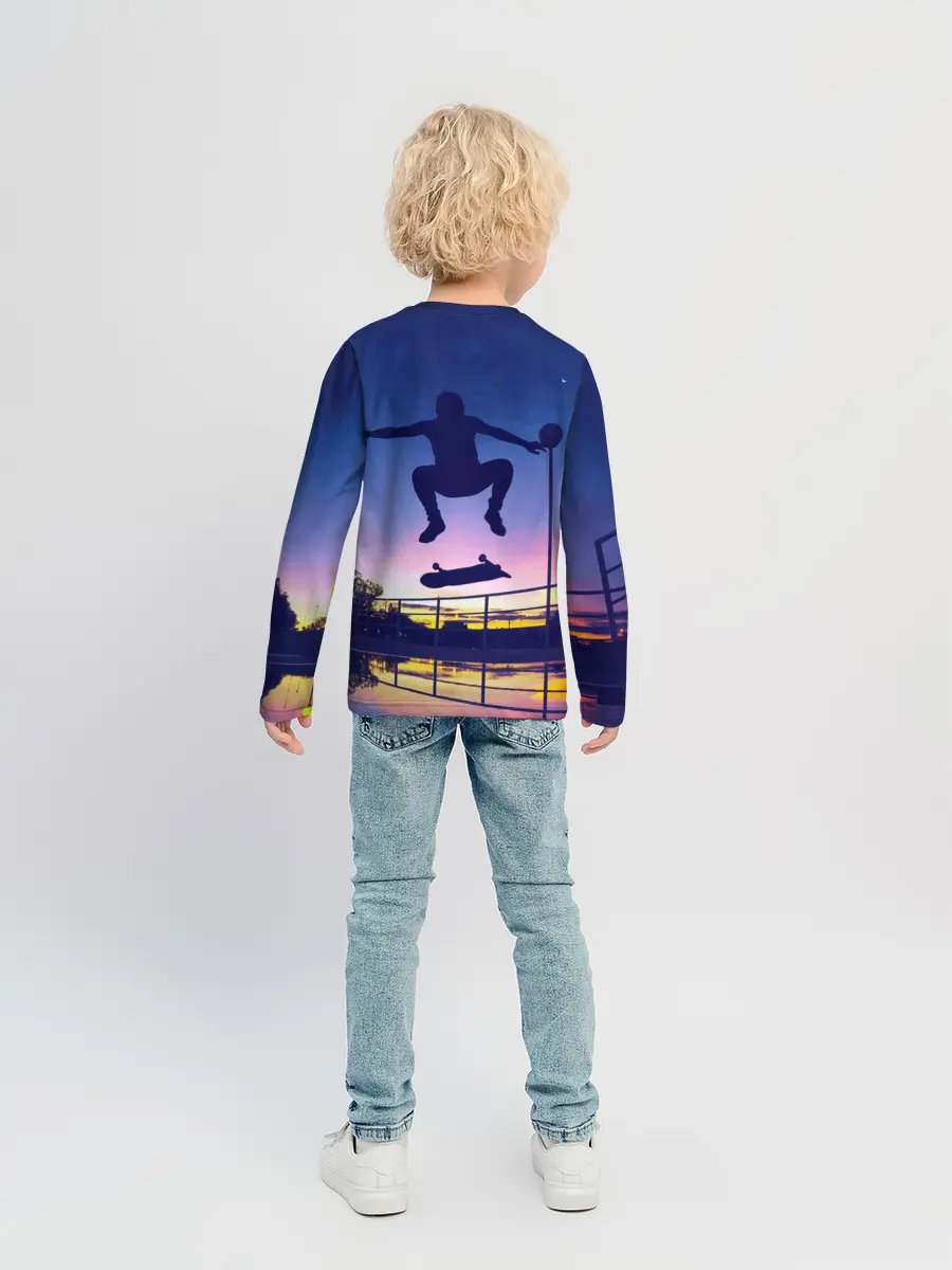 Детский лонгслив / Skateboarding