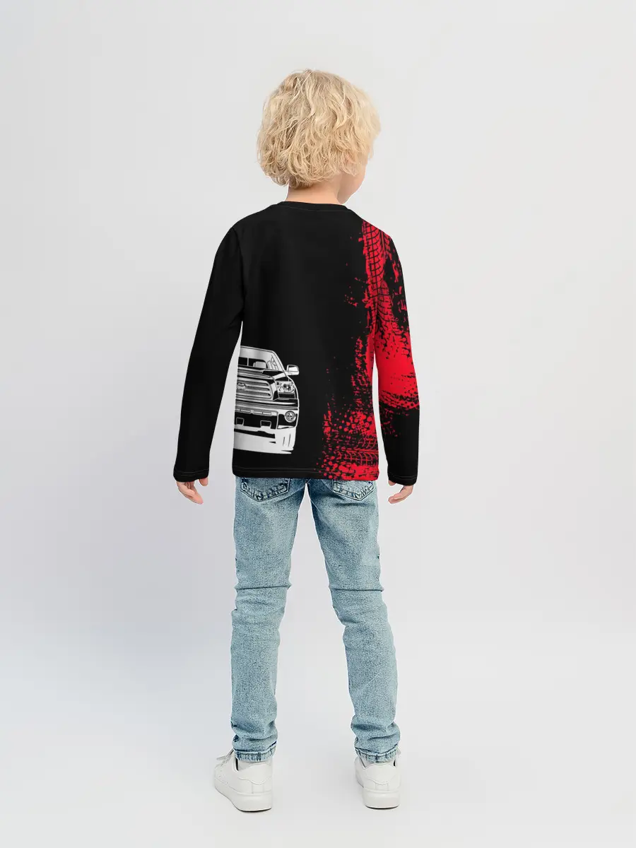 Детский лонгслив / Тойота | Красные следы