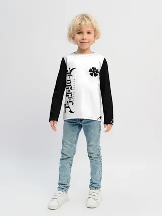 Детский лонгслив / черный клеывер аниме