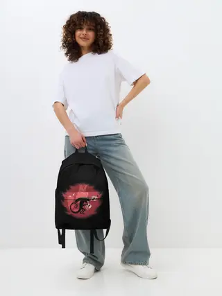 Рюкзак джинсовый / Чужой внутри меня