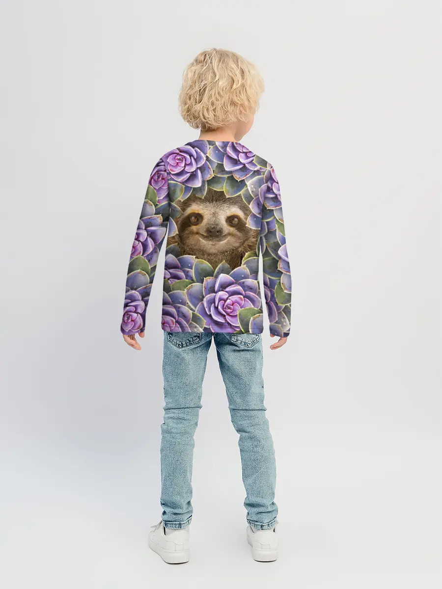 Детский лонгслив / Ленивец среди цветов