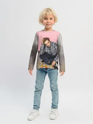 Детский лонгслив / Роберт Паттинсон