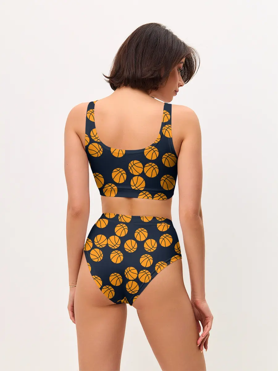 Женские топ и трусы / Баскетбольные мячи