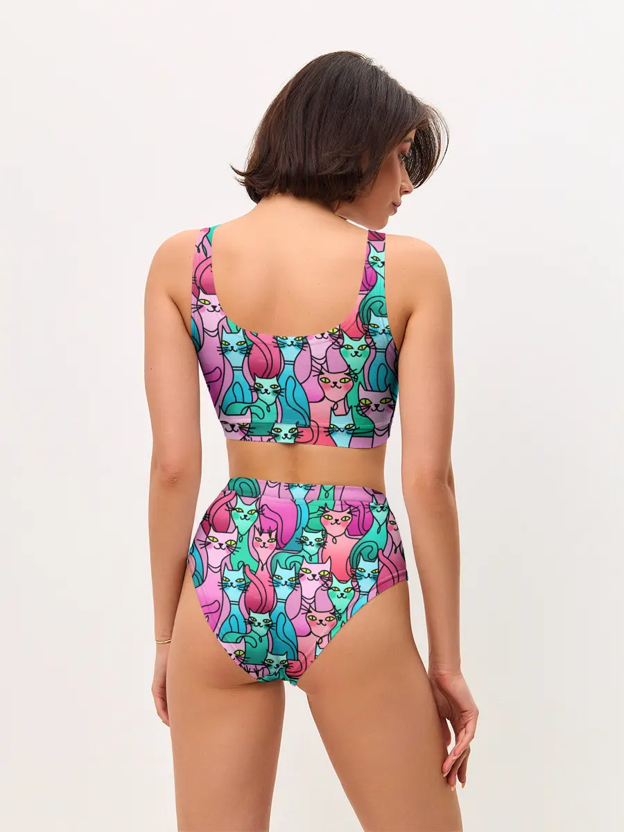 Женские топ и трусы / Выставка котов