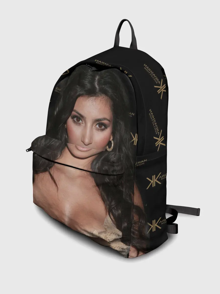 Рюкзак джинсовый / Ким Кардашьян