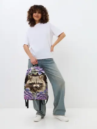 Рюкзак джинсовый / Енот среди цветов