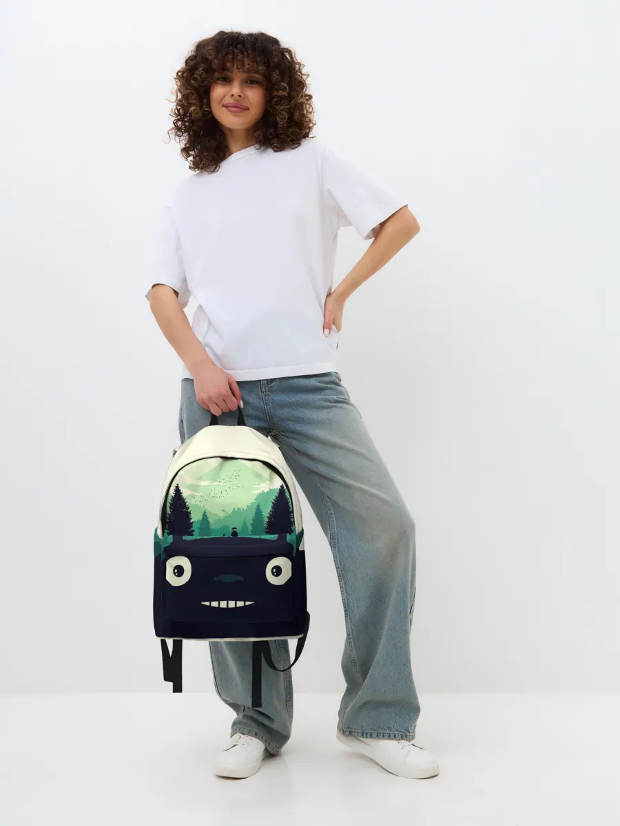 Рюкзак джинсовый / Тоторо охраняет лес