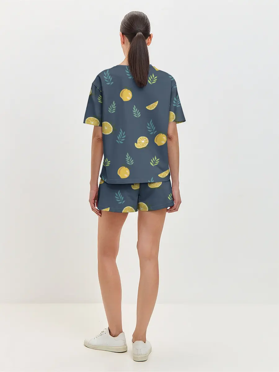Женская пижама с шортами / Лимонный узор