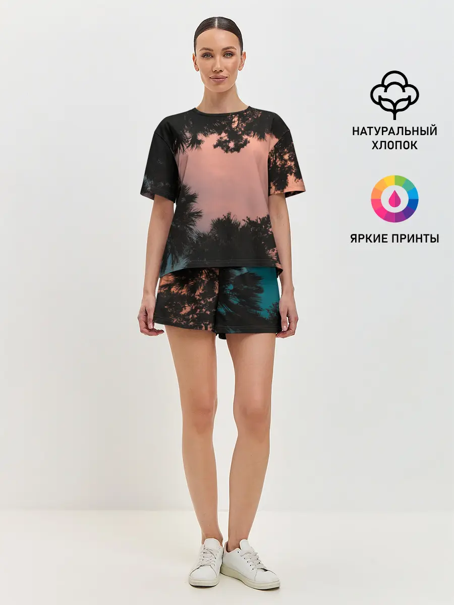 Женская пижама с шортами / Пальмы вид снизу закат