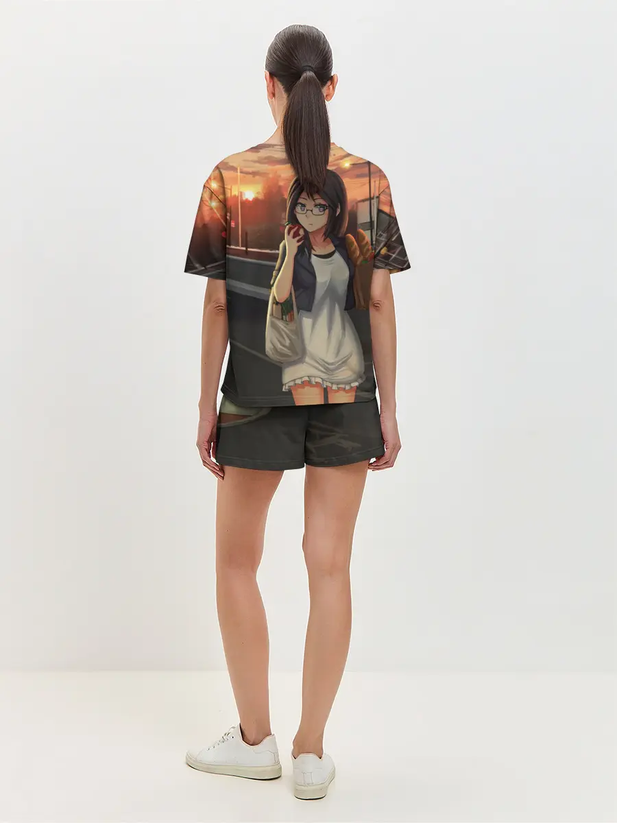 Женская пижама с шортами / Девочка с продуктами