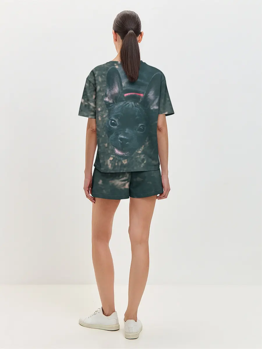 Женская пижама с шортами / Бульдог морда собакена черного