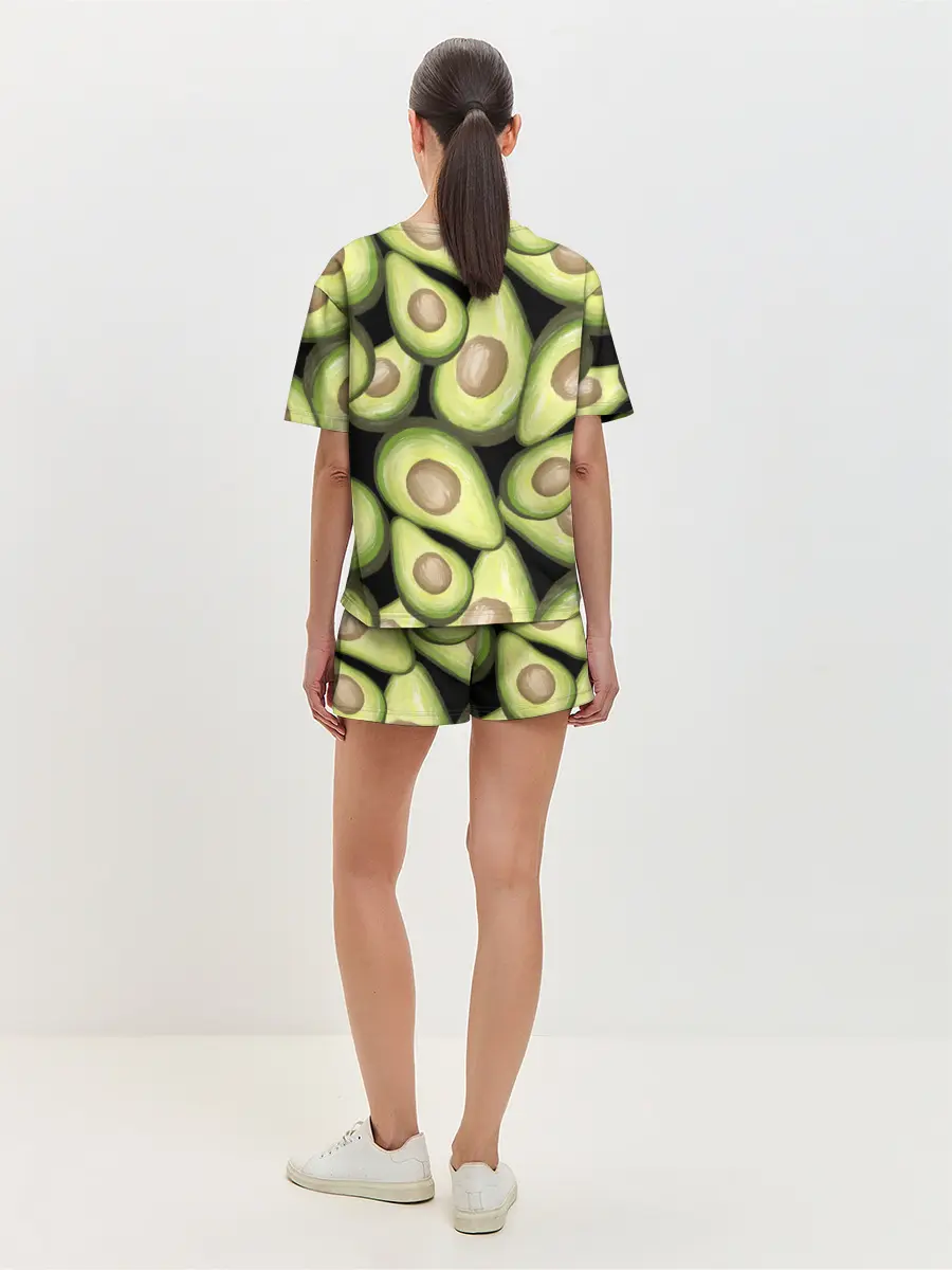Женская пижама с шортами / Avocado background