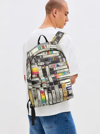 Рюкзак джинсовый / VHS-кассеты