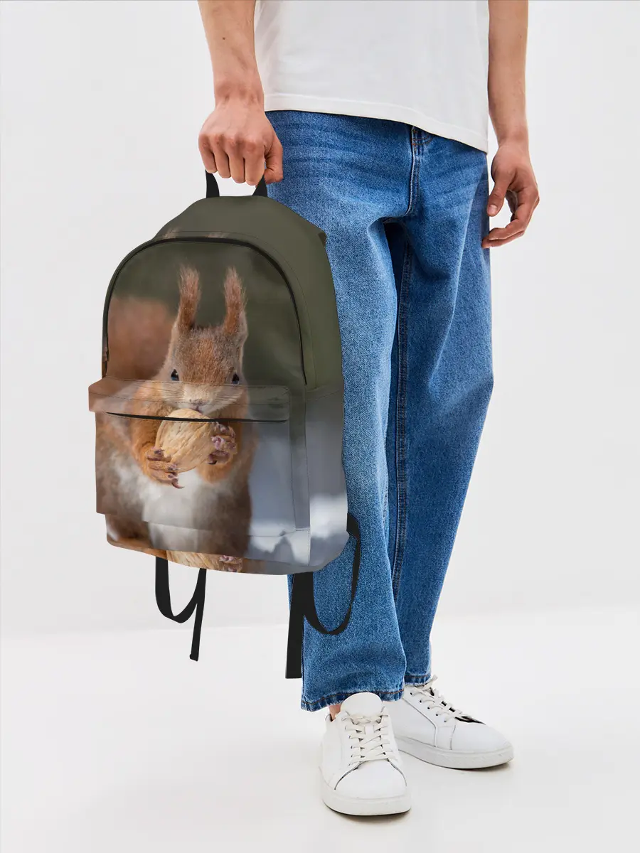 Рюкзак джинсовый / белка с орехом на снегу