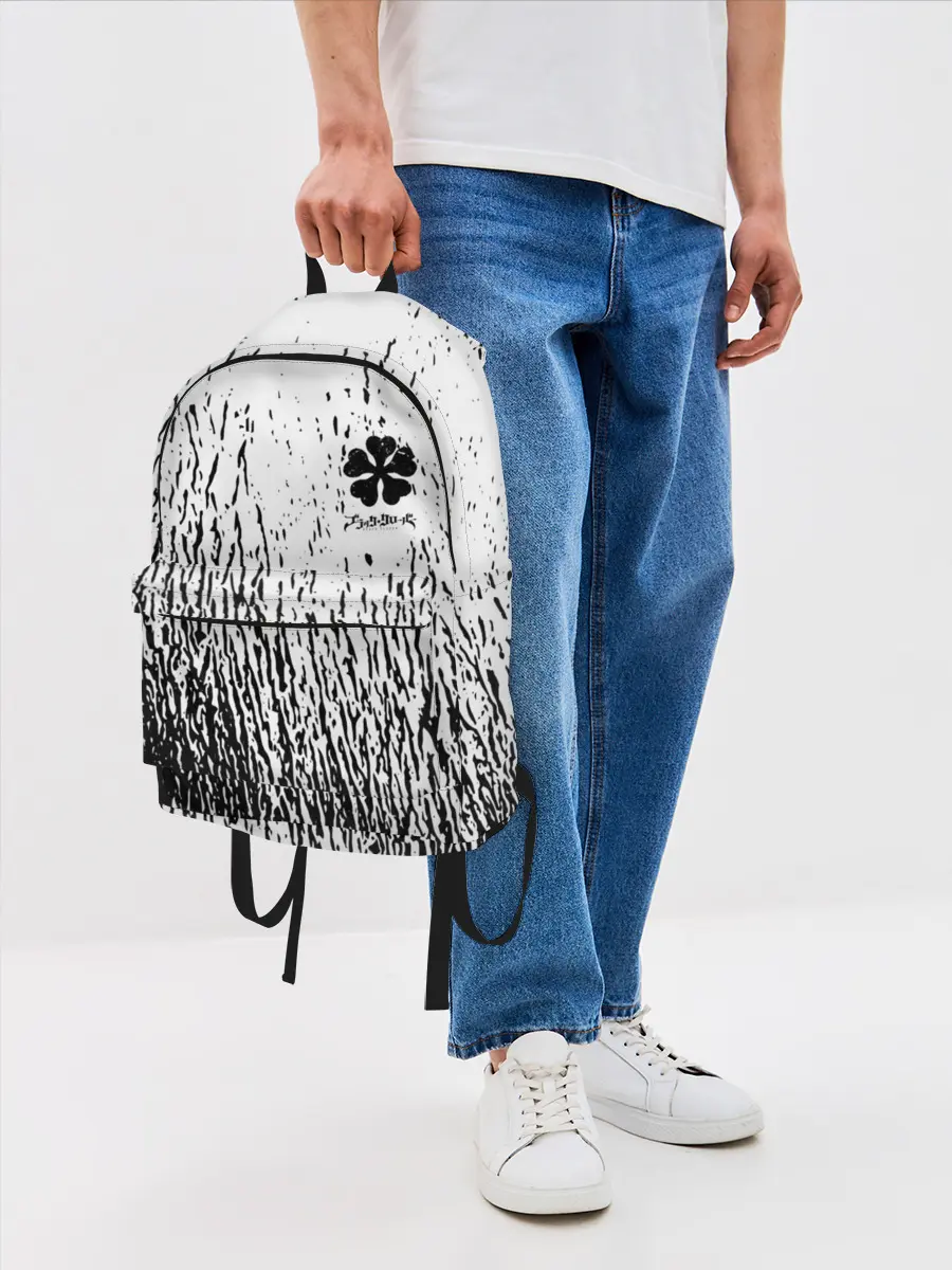 Рюкзак джинсовый / Черный клевер на едко белом фоне