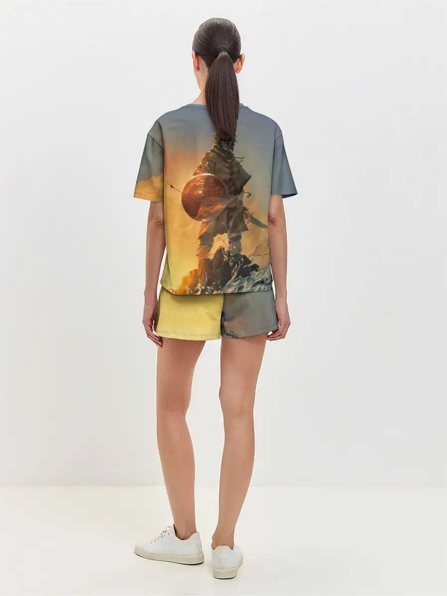 Женская пижама с шортами / Винланд стоит на скале сага