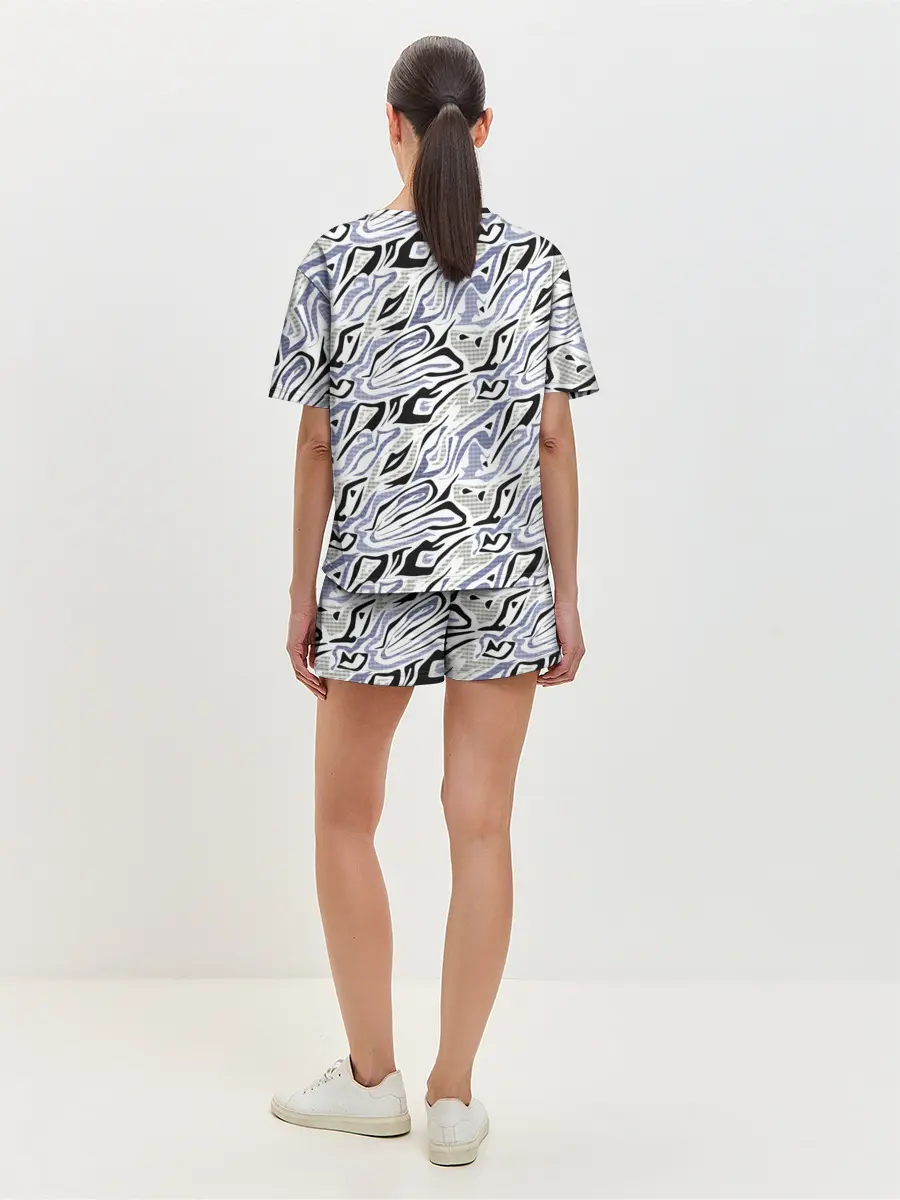 Женская пижама с шортами / Абстрактный сиренево-черный