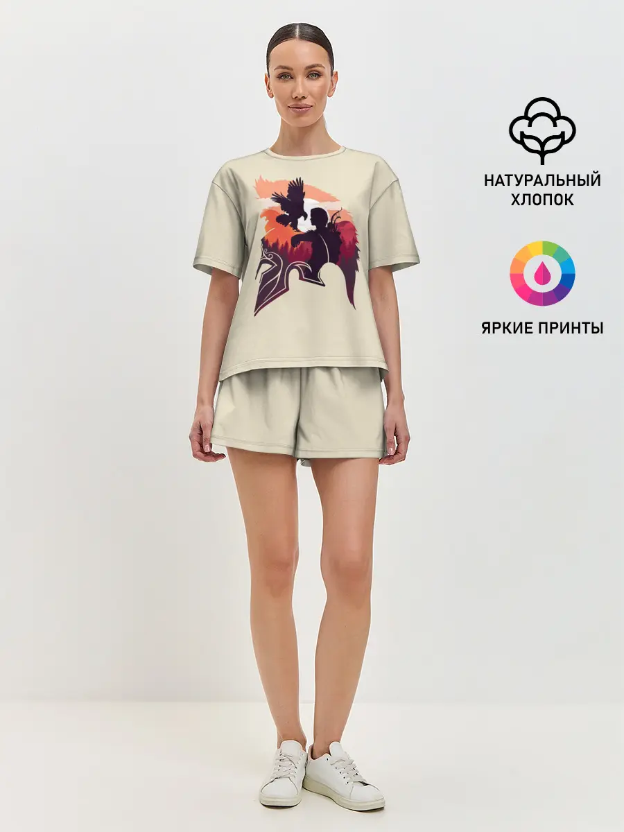 Женская пижама с шортами / Кассандра с ястребом