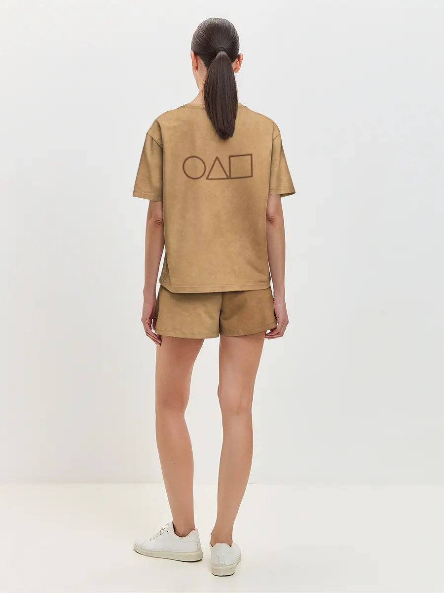 Женская пижама с шортами / Треугольник / Игра в кальмара